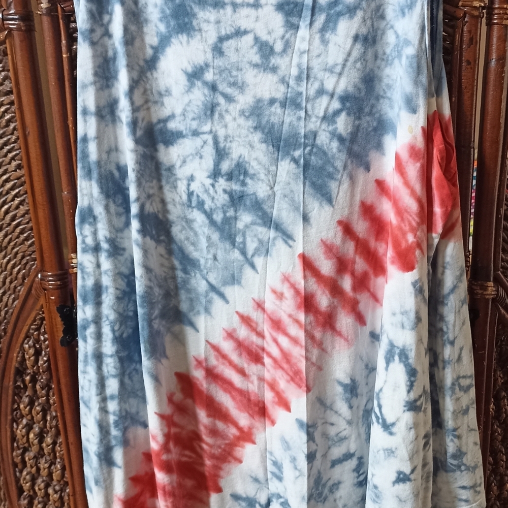 Caslon Sleeveless Tie-Dye Top - Blue and Red